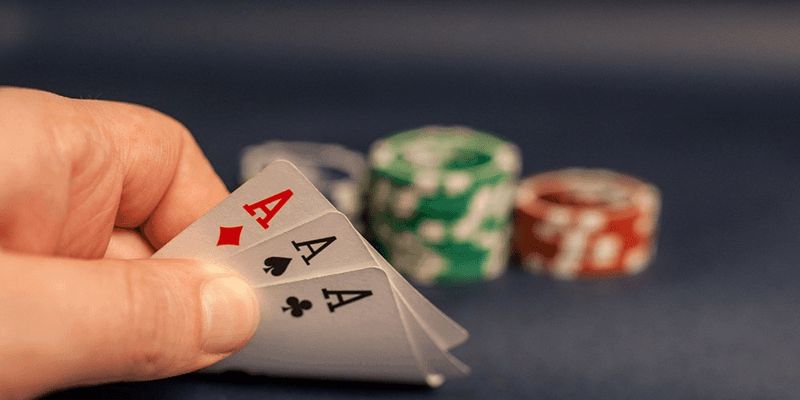 Mẹo về cách chơi poker tại nhà cái chi tiết nhất